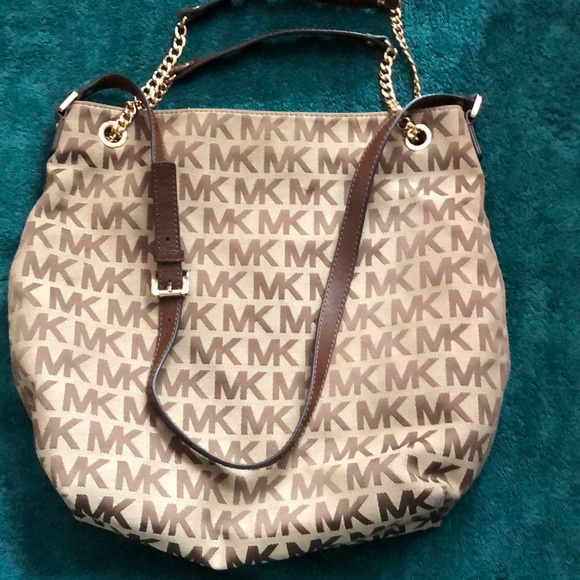 Michael Kors Handbags - Michael kors bags